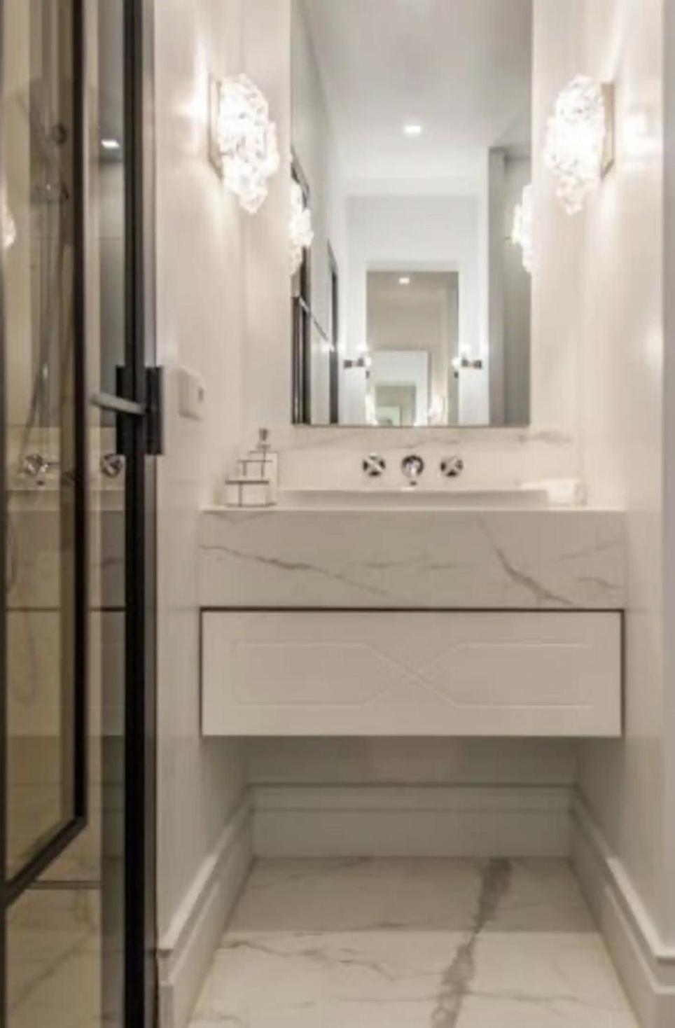 Appartamento Apartamento De Lujo En Neptuno Madrid Esterno foto